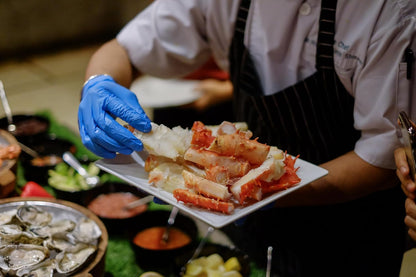 Alaskan Red King Crab Legs Medium Size- 3 Pounds